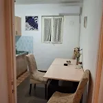 Tomas Apartamento *