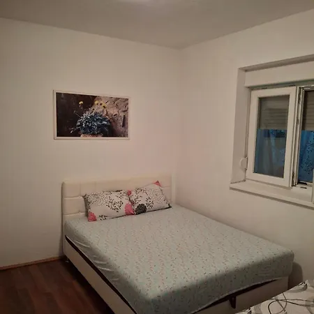 Apartman Tomas *